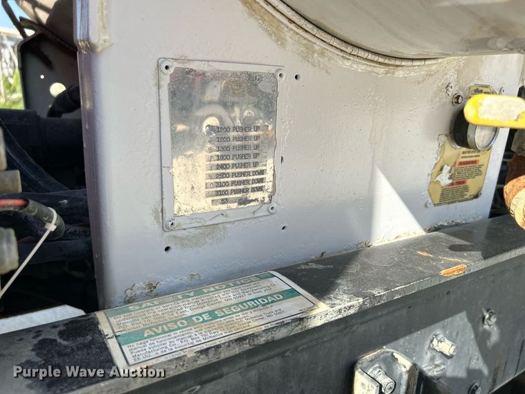 image for item DR4636 2003 Kenworth W900  ready mix truck