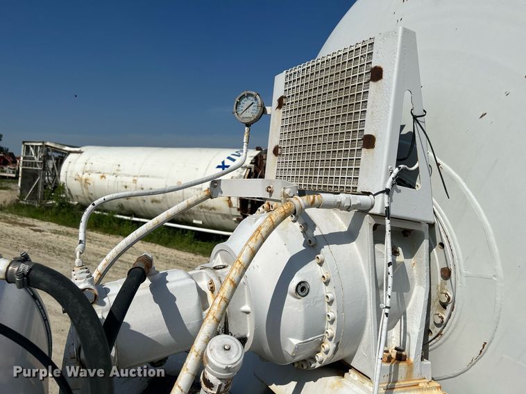 image for item DR4636 2003 Kenworth W900  ready mix truck