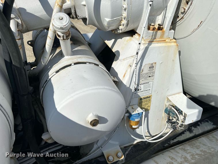 image for item DR4636 2003 Kenworth W900  ready mix truck