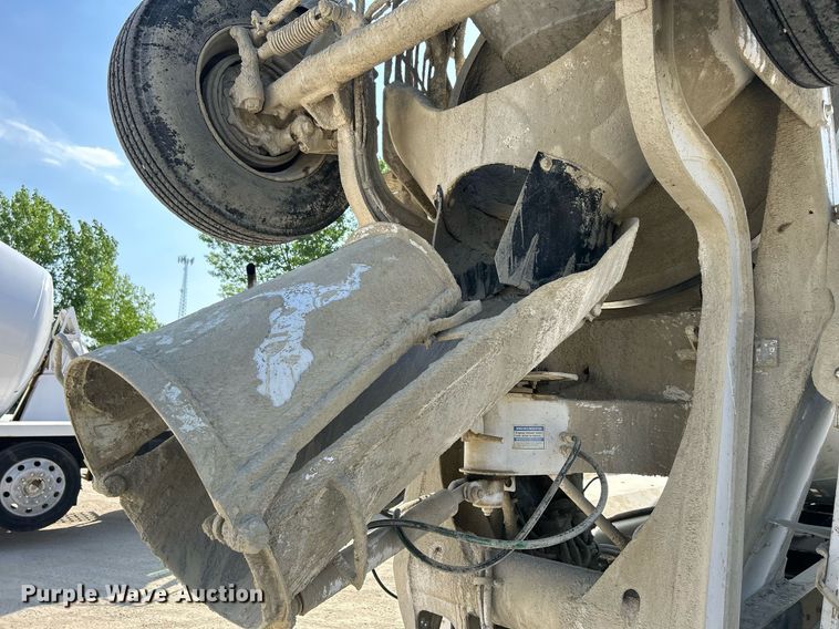 image for item DR4636 2003 Kenworth W900  ready mix truck