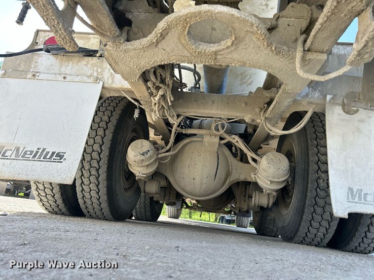 image for item DR4636 2003 Kenworth W900  ready mix truck