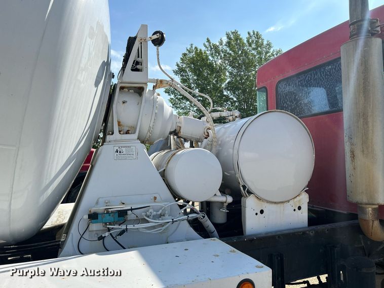 image for item DR4636 2003 Kenworth W900  ready mix truck