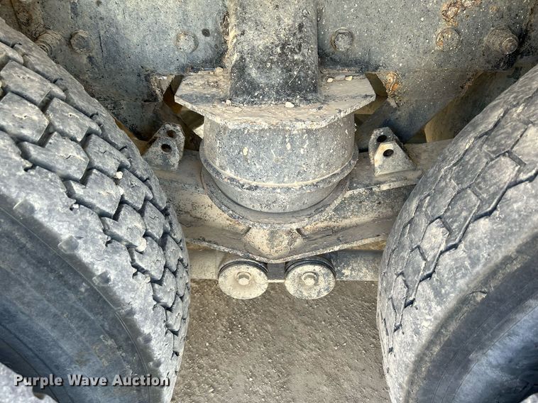 image for item DR4636 2003 Kenworth W900  ready mix truck