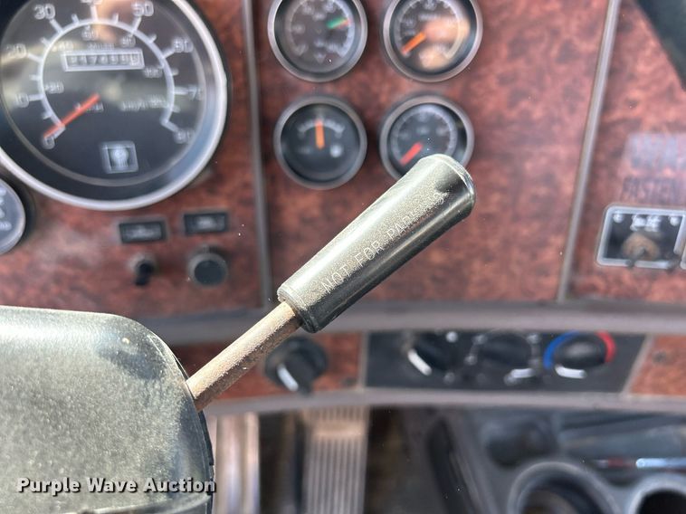 image for item DR4636 2003 Kenworth W900  ready mix truck