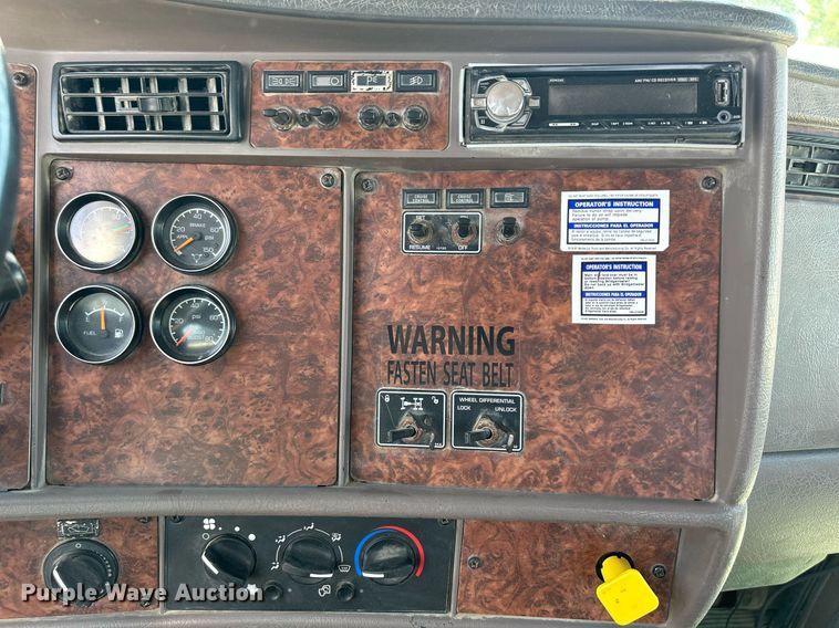 image for item DR4636 2003 Kenworth W900  ready mix truck