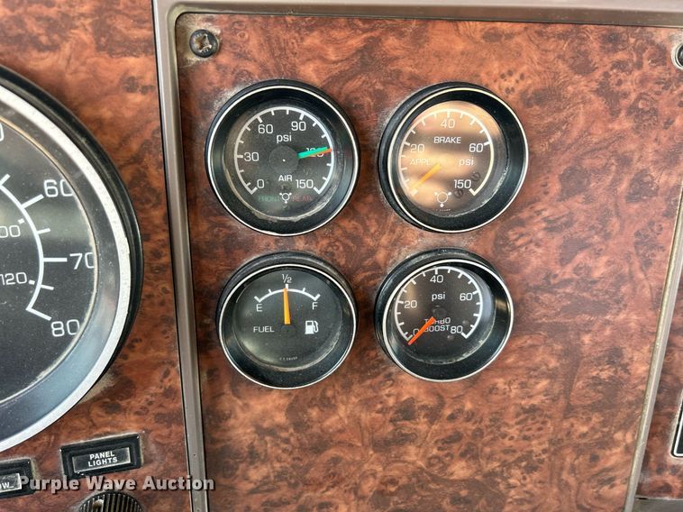 image for item DR4636 2003 Kenworth W900  ready mix truck