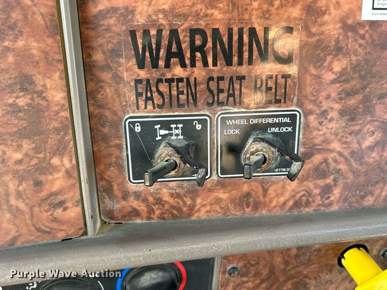 image for item DR4636 2003 Kenworth W900  ready mix truck