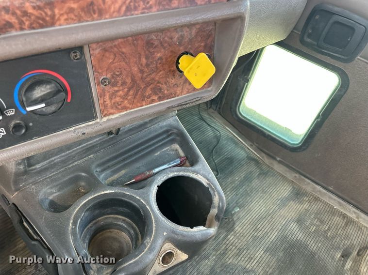 image for item DR4636 2003 Kenworth W900  ready mix truck