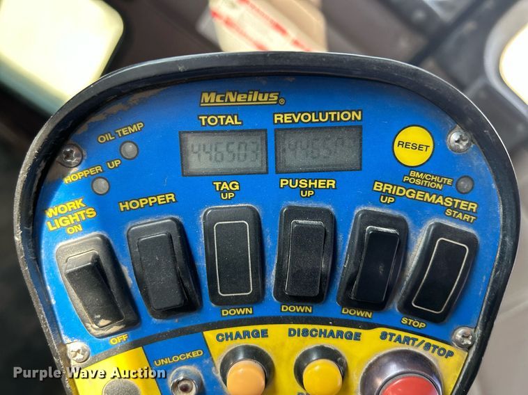 image for item DR4636 2003 Kenworth W900  ready mix truck