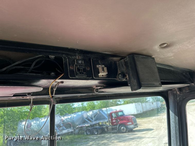 image for item DR4636 2003 Kenworth W900  ready mix truck