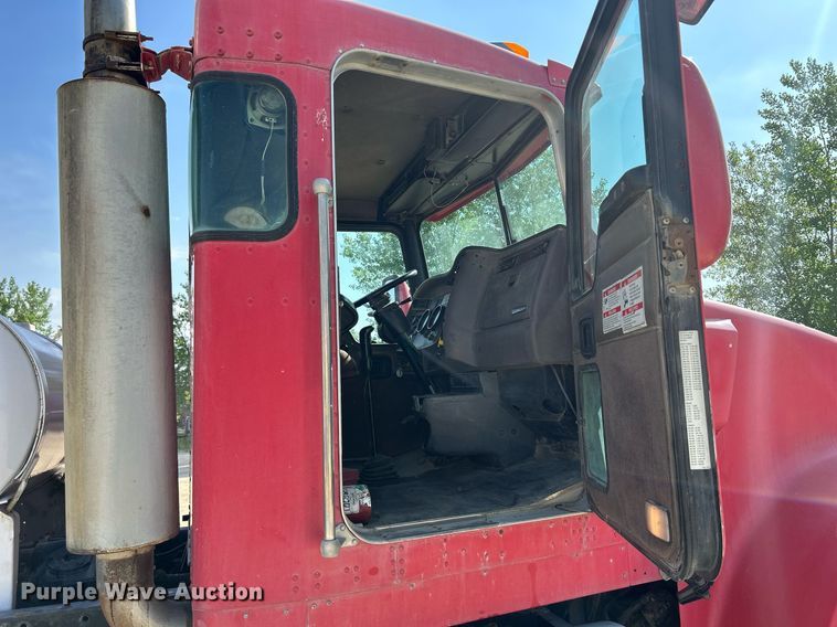 image for item DR4636 2003 Kenworth W900  ready mix truck