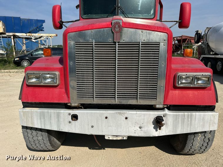 image for item DR4636 2003 Kenworth W900  ready mix truck