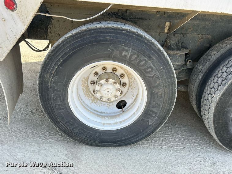 image for item DR4636 2003 Kenworth W900  ready mix truck