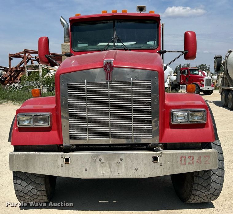 image for item DR4637 2003 Kenworth W900  ready mix truck