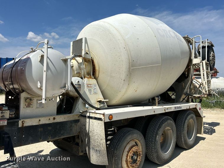 image for item DR4637 2003 Kenworth W900  ready mix truck