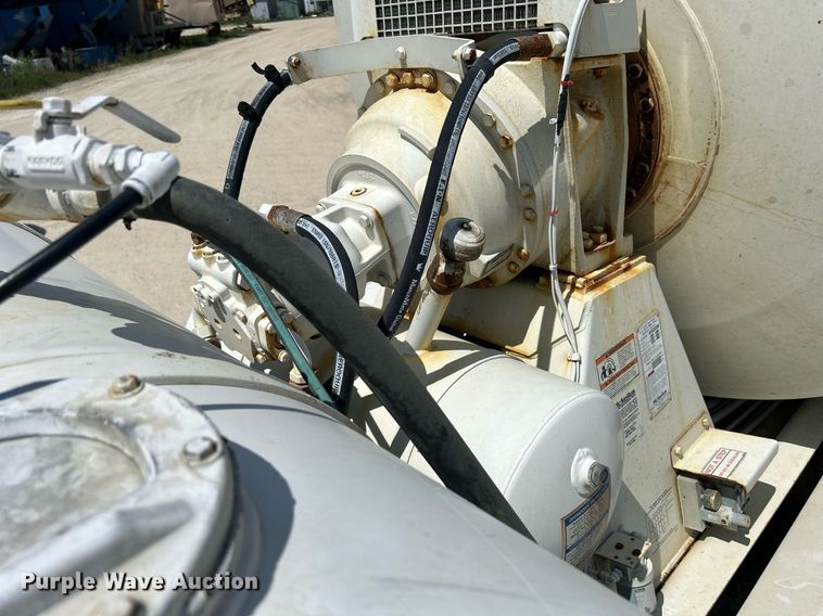 image for item DR4637 2003 Kenworth W900  ready mix truck