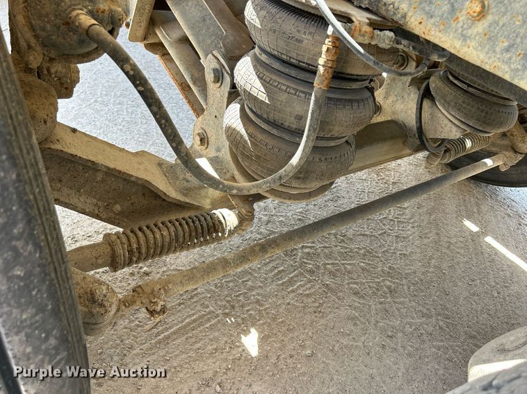 image for item DR4637 2003 Kenworth W900  ready mix truck