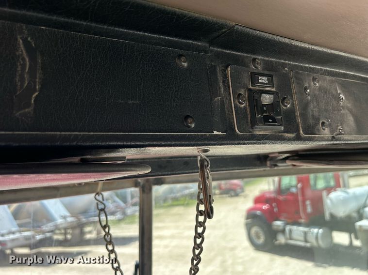 image for item DR4637 2003 Kenworth W900  ready mix truck