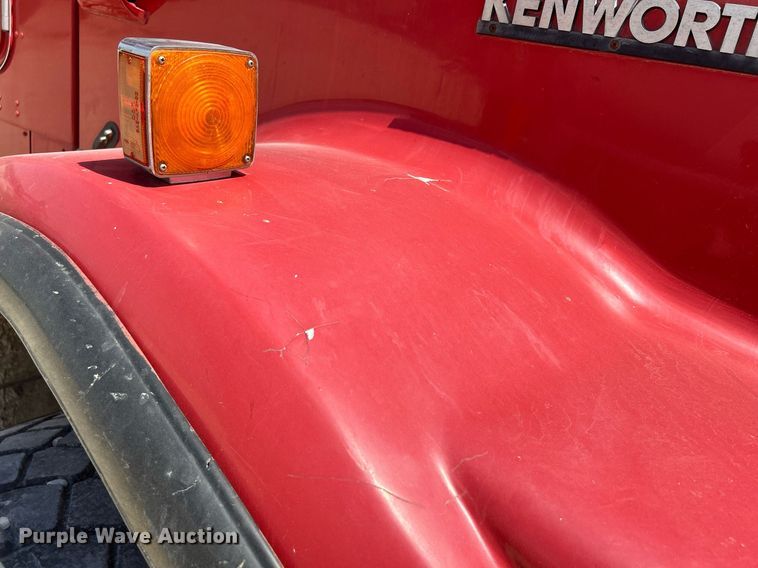 image for item DR4637 2003 Kenworth W900  ready mix truck