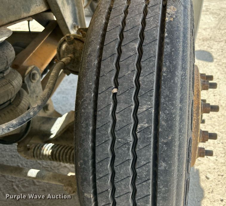 image for item DR4637 2003 Kenworth W900  ready mix truck