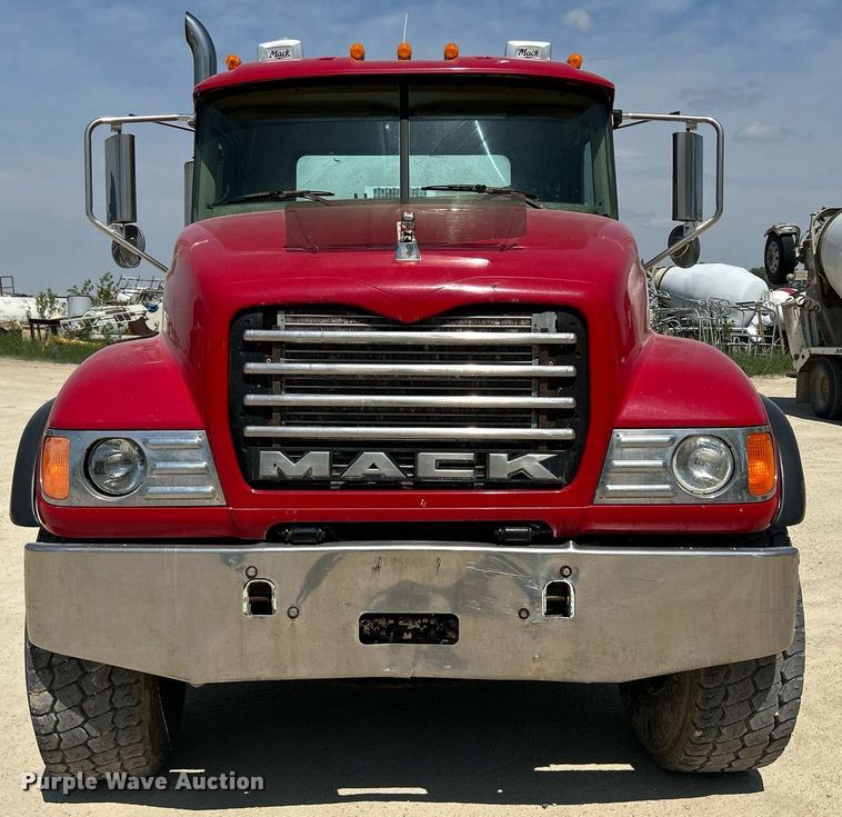 image for item DR4638 2007 Mack CV513 Granite  ready mix truck