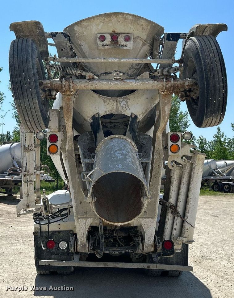 image for item DR4638 2007 Mack CV513 Granite  ready mix truck