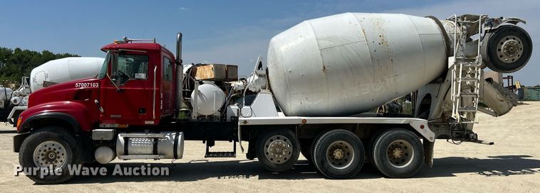 image for item DR4638 2007 Mack CV513 Granite  ready mix truck