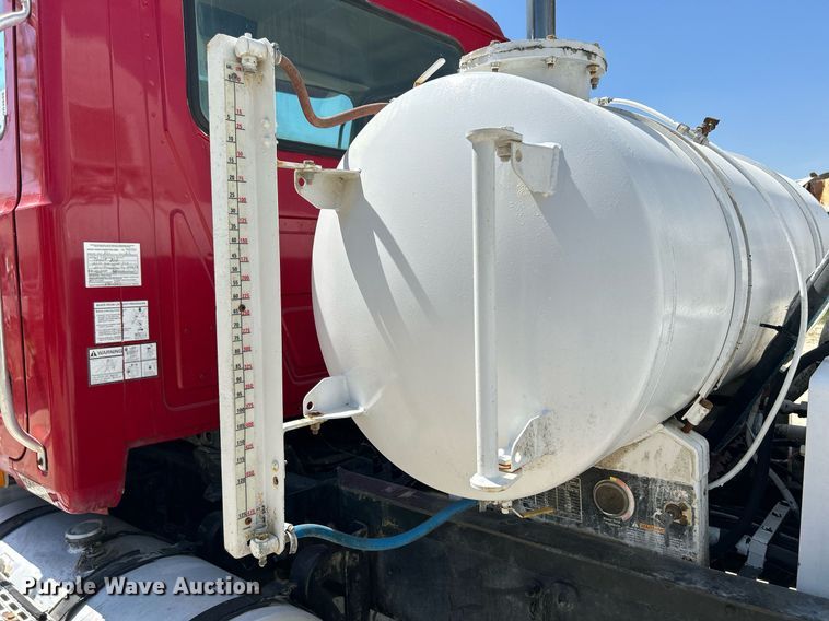 image for item DR4638 2007 Mack CV513 Granite  ready mix truck