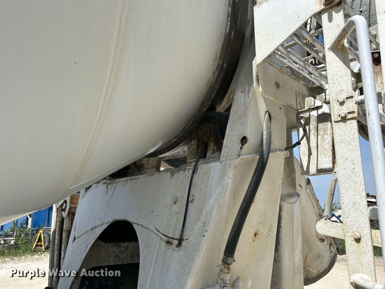 image for item DR4638 2007 Mack CV513 Granite  ready mix truck