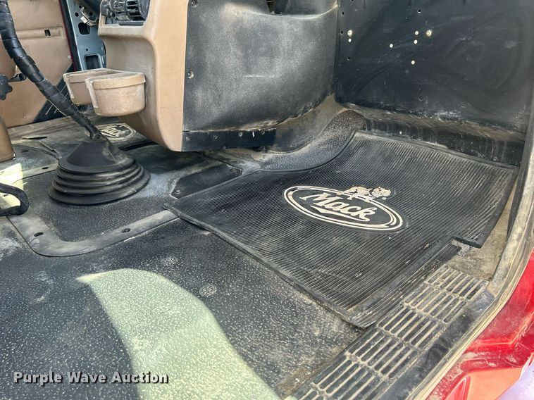 image for item DR4638 2007 Mack CV513 Granite  ready mix truck