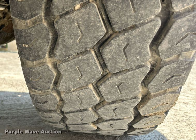 image for item DR4638 2007 Mack CV513 Granite  ready mix truck