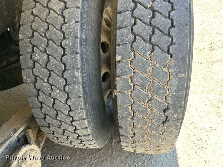 image for item DR4638 2007 Mack CV513 Granite  ready mix truck