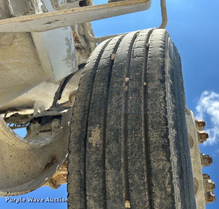 image for item DR4638 2007 Mack CV513 Granite  ready mix truck