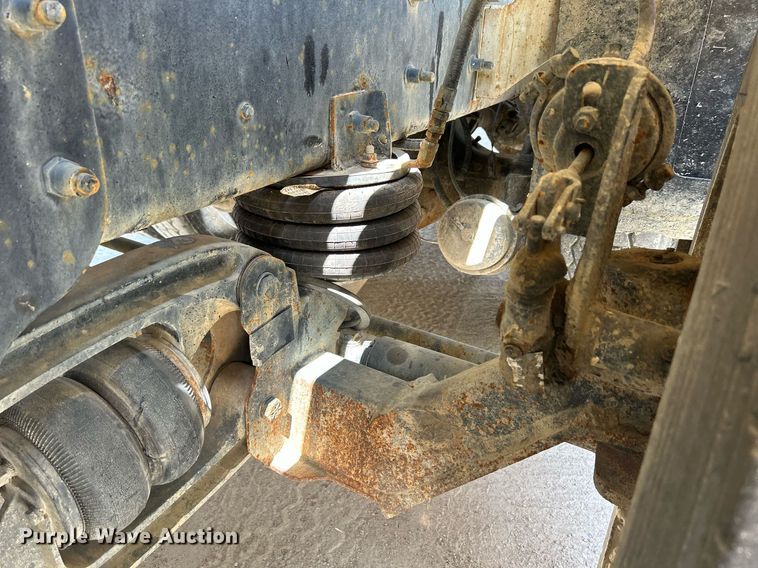 image for item DR4639 2006 International Paystar 5500i  ready mix truck