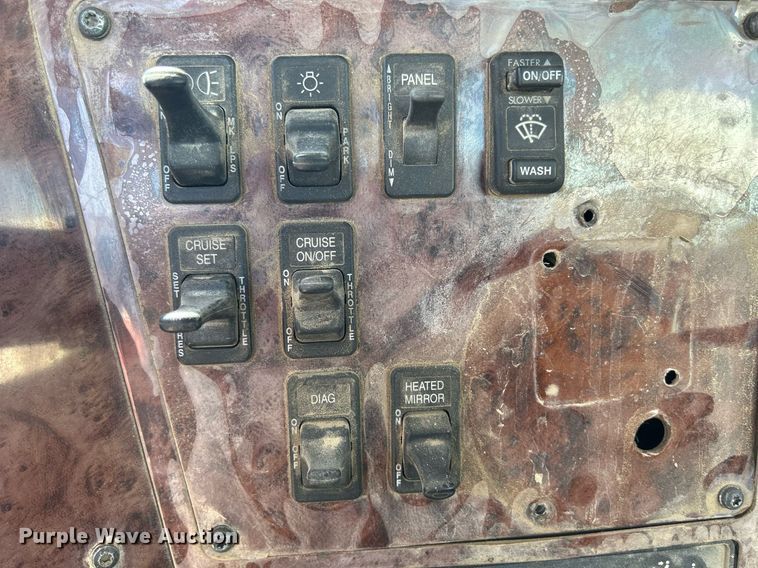 image for item DR4639 2006 International Paystar 5500i  ready mix truck