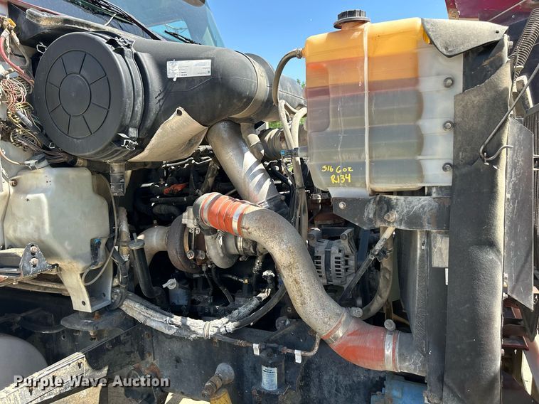 image for item DR4639 2006 International Paystar 5500i  ready mix truck