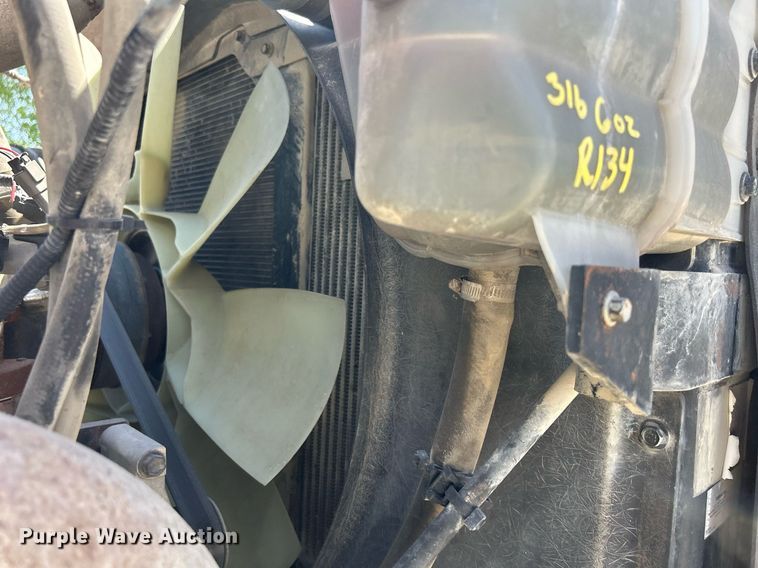 image for item DR4639 2006 International Paystar 5500i  ready mix truck