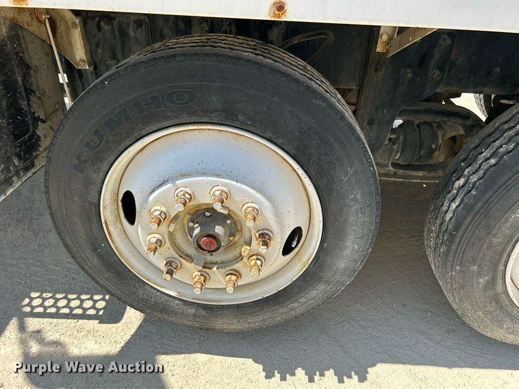 image for item DR4639 2006 International Paystar 5500i  ready mix truck