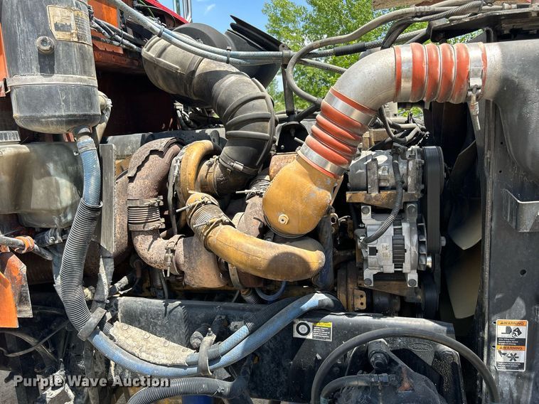 image for item DR4641 2007 Peterbilt 357  ready mix truck