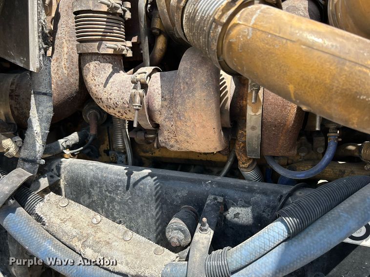 image for item DR4641 2007 Peterbilt 357  ready mix truck