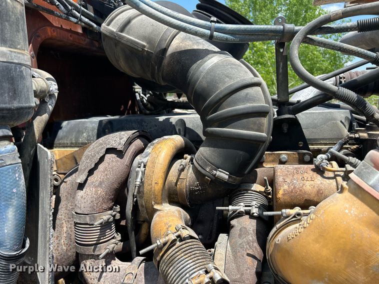 image for item DR4641 2007 Peterbilt 357  ready mix truck