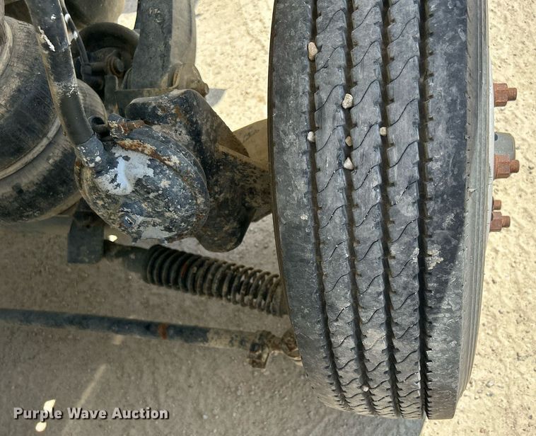 image for item DR4641 2007 Peterbilt 357  ready mix truck