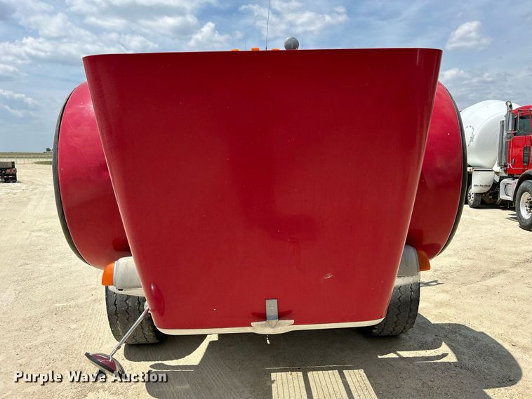 image for item DR4642 2007 Peterbilt 357  ready mix truck