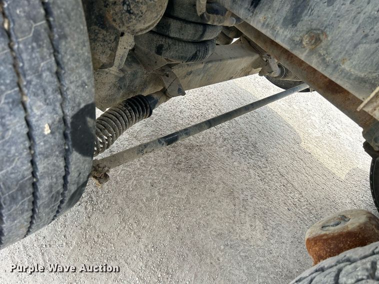 image for item DR4643 2007 Peterbilt 357  ready mix truck