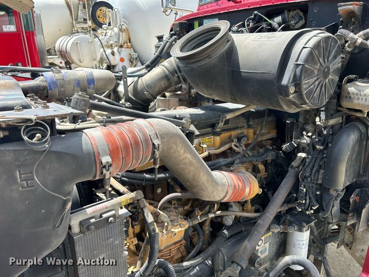 image for item DR4643 2007 Peterbilt 357  ready mix truck