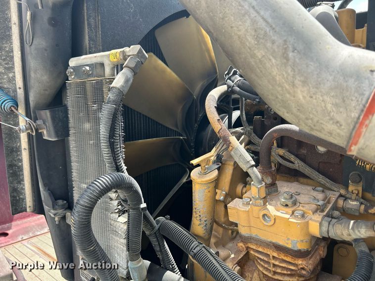 image for item DR4643 2007 Peterbilt 357  ready mix truck