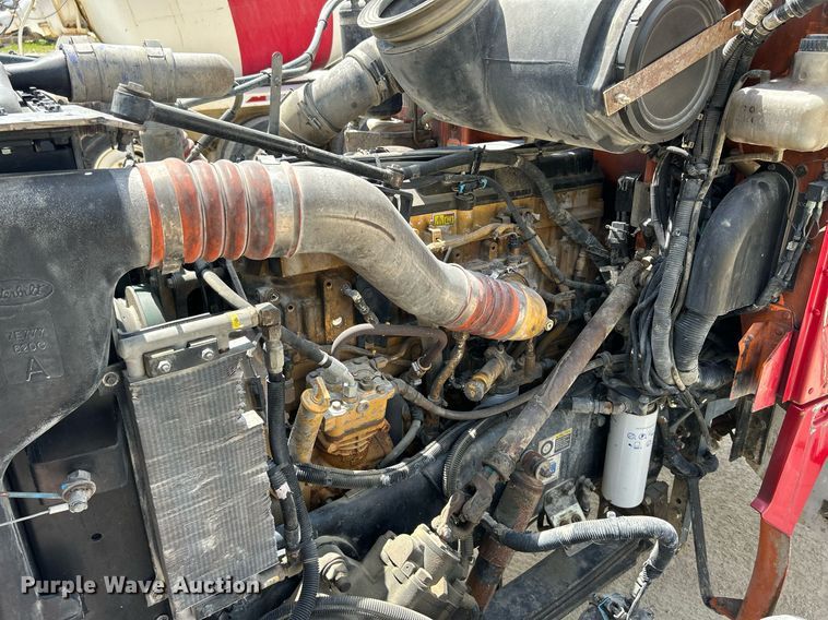 image for item DR4644 2007 Peterbilt 357  ready mix truck