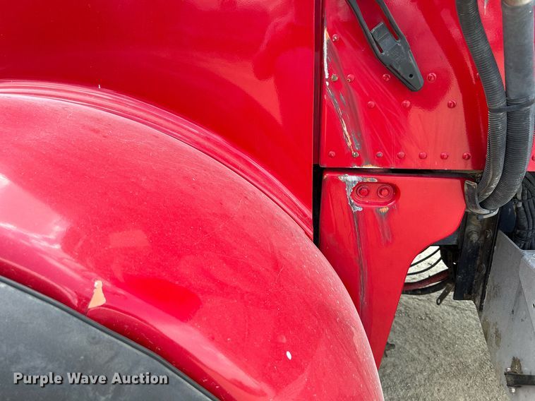 image for item DR4644 2007 Peterbilt 357  ready mix truck