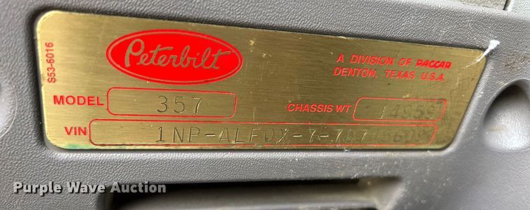 image for item DR4644 2007 Peterbilt 357  ready mix truck