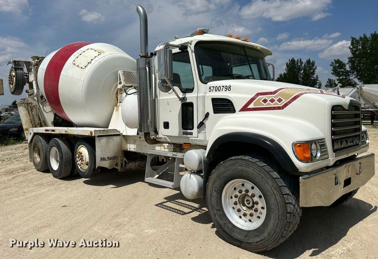 image for item DR4645 2007 Mack CV513 Granite  ready mix truck